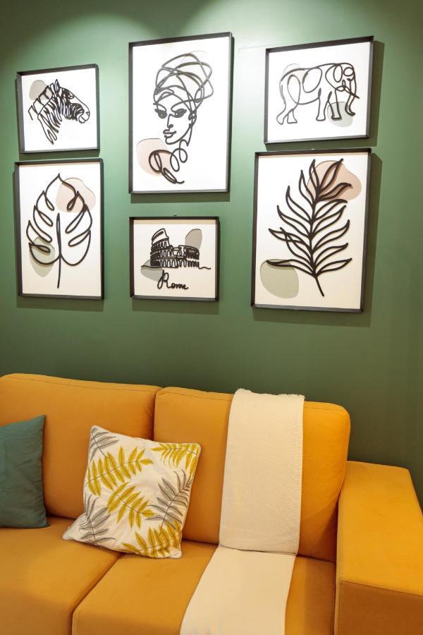 Monkeys Apartments Cervantes Seville Luaran gambar