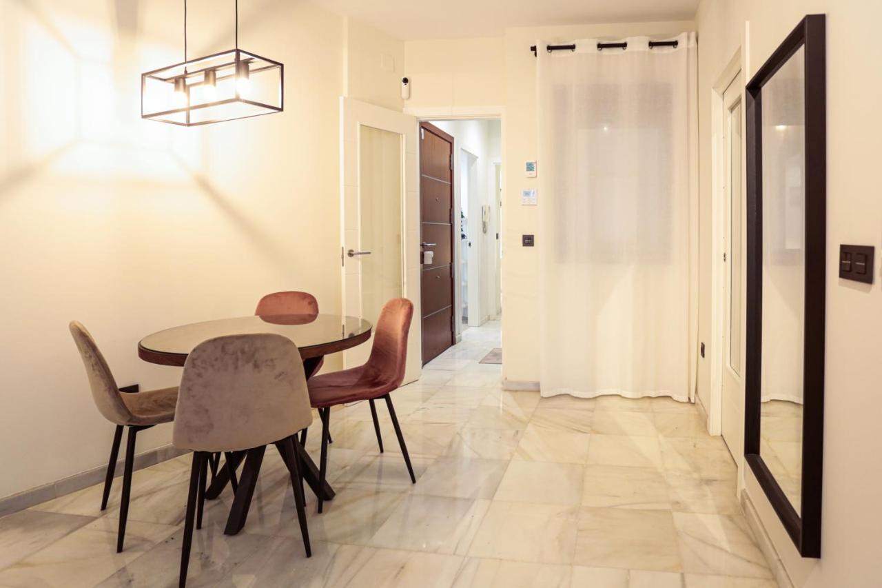 Monkeys Apartments Cervantes Seville Luaran gambar