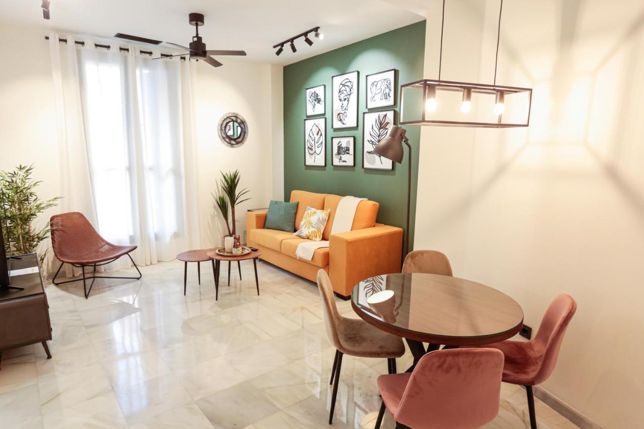 Monkeys Apartments Cervantes Seville Luaran gambar