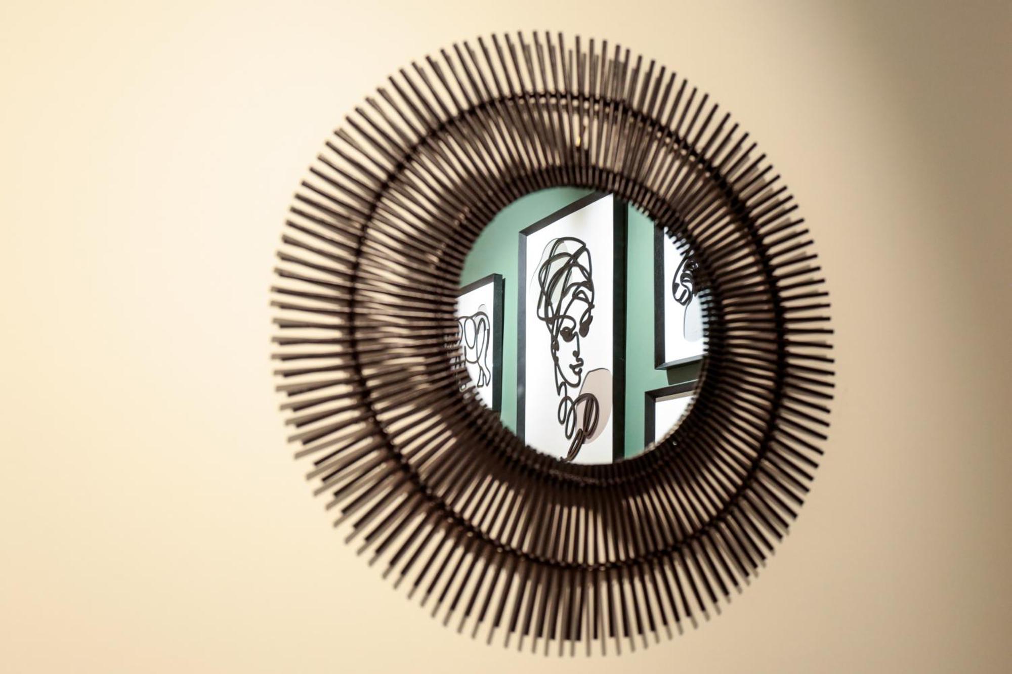 Monkeys Apartments Cervantes Seville Luaran gambar
